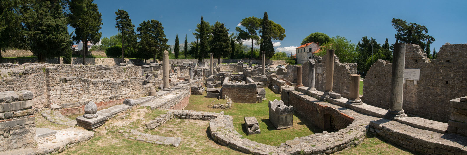 SALONA1 PANORAMA